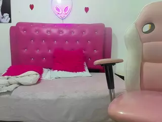 Cristal-xoxo's Live Sex Cam Show