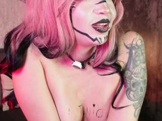 danna-scarlet