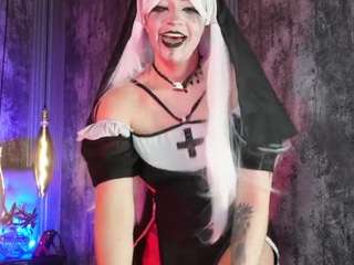 danna-scarlet