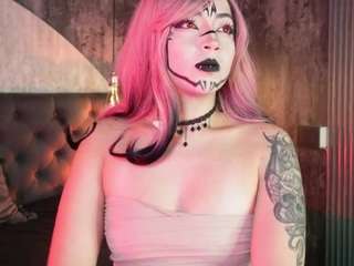 danna-scarlet