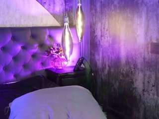 danna-scarlet Sex Cam Show