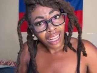  haitiansinsationsquirtqueen chat room