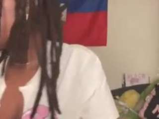 haitiansinsationsquirtqueen's CamSoda show and profile