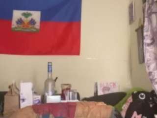 haitiansinsationsquirtqueen webcam