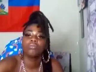 HaitianSinsationSquirtQueen's Live Sex Cam Show