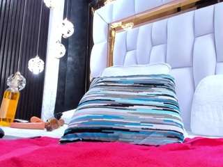 SarayRoyse live webcam show