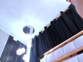 SarayRoyse live webcam show