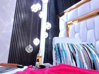 SarayRoyse live webcam show