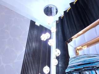 SarayRoyse live webcam show