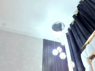 SarayRoyse's Live Sex Cam Show