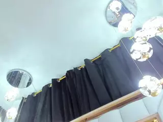 SarayRoyse's Live Sex Cam Show