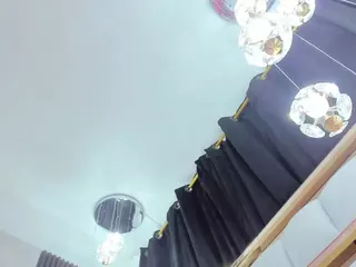SarayRoyse's Live Sex Cam Show