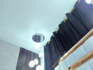 SarayRoyse's Live Sex Cam Show