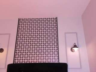 amberr-gold's live room