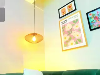 Amberr-Gold's Live Sex Cam Show