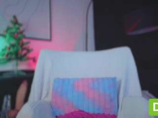 ivyswings Live Webcam on CamSoda