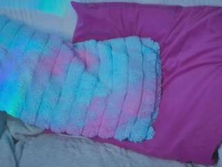 ivyswings Live Webcam on CamSoda