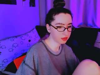 lilythompsonx's CamSoda show and profile