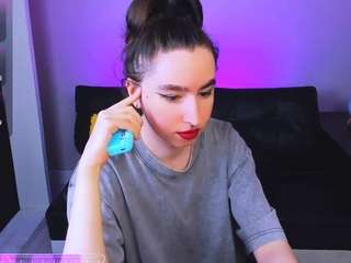 Este modelo está en vivo ahora. lilythompsonx