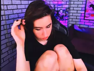 LilyThompsonX's live chat room