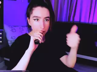 LilyThompsonX's Live Sex Cam Show
