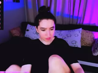 LilyThompsonX's Live Sex Cam Show