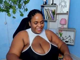 bbw-charlote Live Webcam on CamSoda