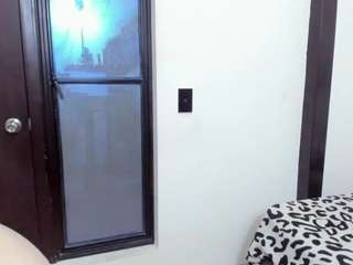 bonny26 live webcam show