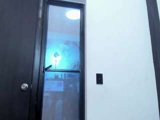 bonny26 live webcam show