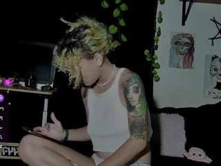 cute-melanie Live Webcam on CamSoda