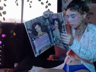 cute-melanie
