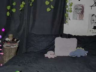 cute-melanie Live Webcam on CamSoda