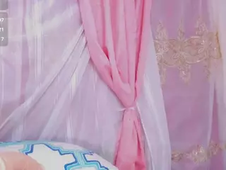 IndiraCollins's Live Sex Cam Show