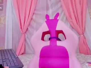 IndiraCollins's Live Sex Cam Show