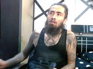  daimon-rock chat room