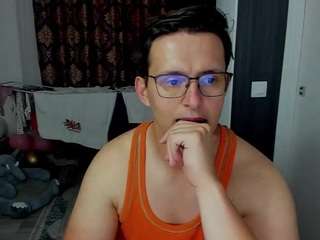 davidgg2000 Live Webcam on CamSoda