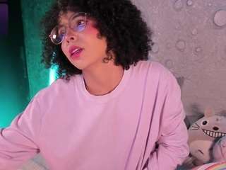  emma-nakamura chat room