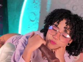  emma-nakamura chat room