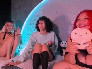  emma-nakamura chat room