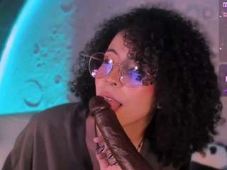  emma-nakamura chat room