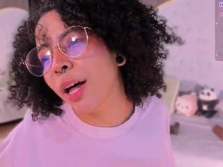 emma-nakamura's CamSoda show and profile