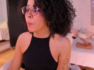 emma-nakamura Live Webcam on CamSoda