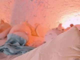 emma-nakamura Live Webcam on CamSoda