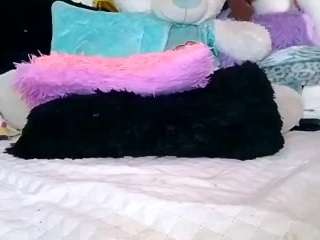 nata520's CamSoda show and profile