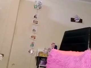 rubia_oficialmilf