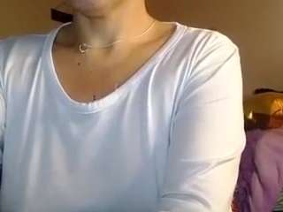 rubia_oficialmilf