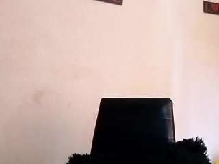 rubia_oficialmilf live webcam show