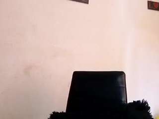 rubia_oficialmilf live webcam show