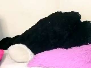 rubia_oficialmilf live webcam show