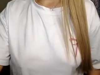 rubia_oficialmilf